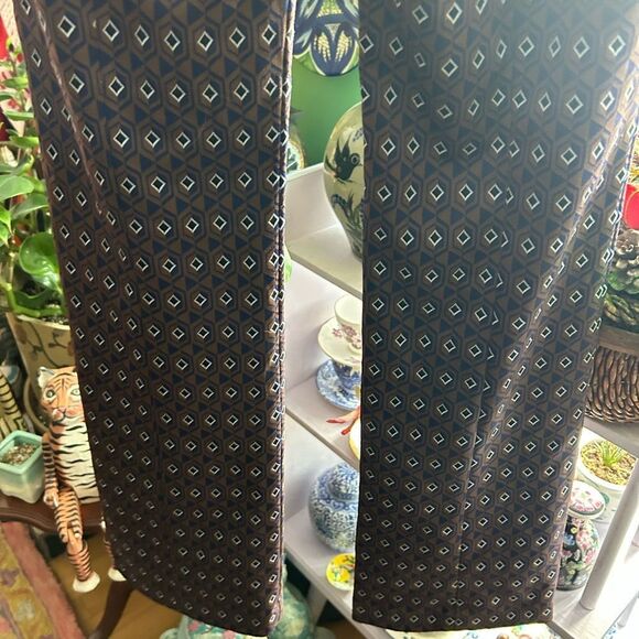 Stylish Patterned Women's Pants - Picture 12 of 16